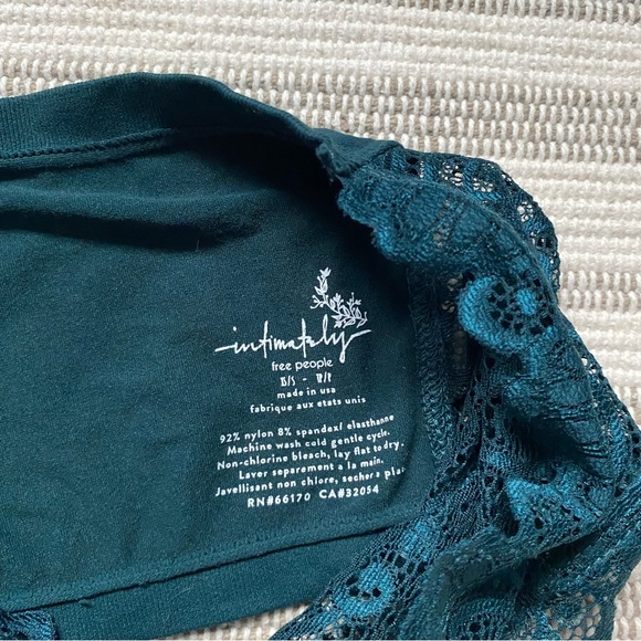 Free People Intimately Lace Reversible Bandeau Bra - Picture 4 of 5